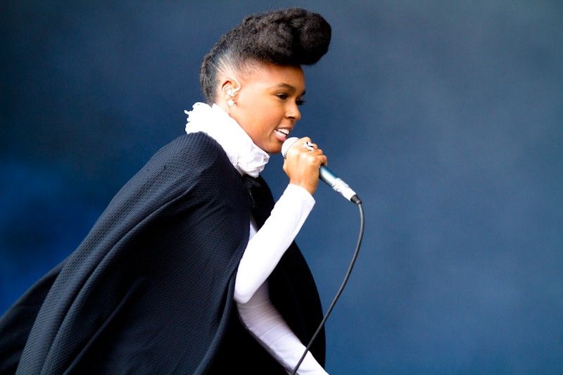 Janelle Monae at Electric Picnic 2010 (4)