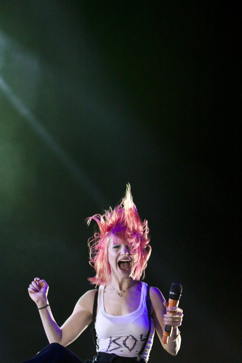 Paramore at The O2 November 6th 2010 (7)