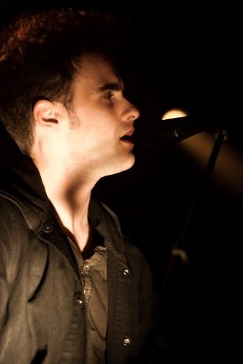 Black Rebel Motorcycle Club at The Academy December 13th 2010 by Ronan Shaw (15)