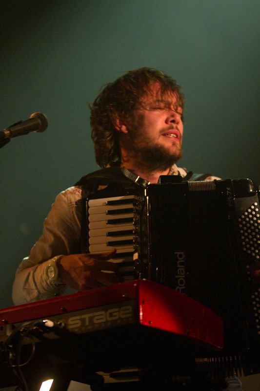 Mumford and Sons at The Olympia Theatre – March 18th 2011 (13)