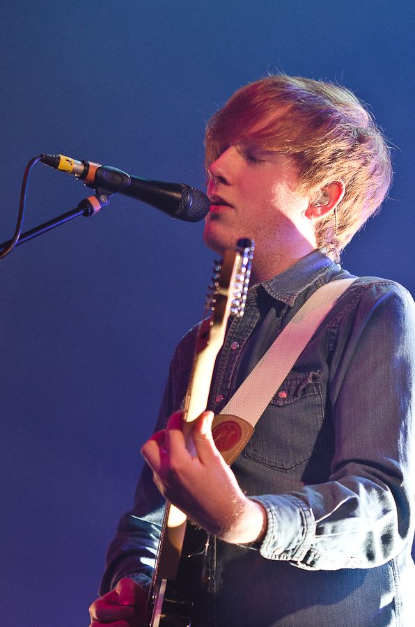 Review Two Door Cinema Club At The Olympia News