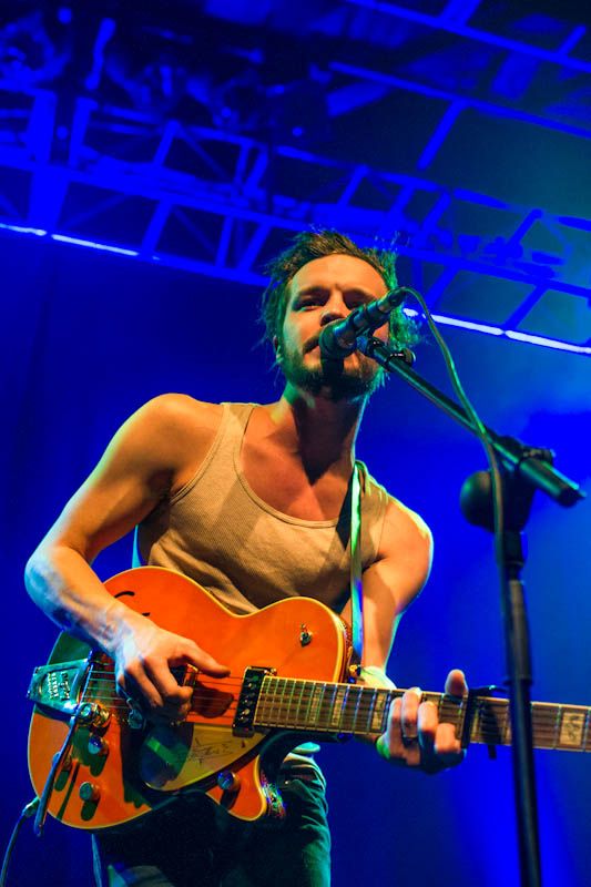 TheTallestManOnEarth-VicarSt-12