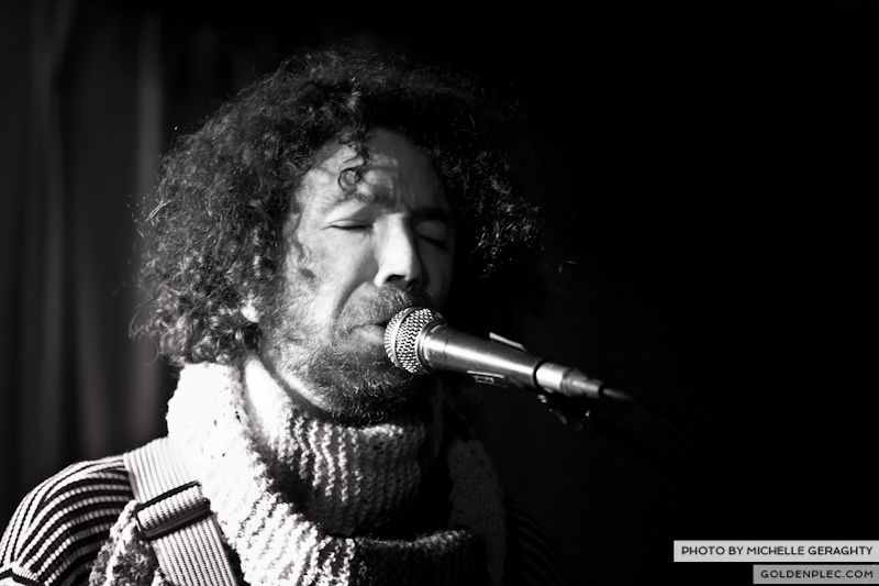18 Nov 2012 – Si Schroeder at Whelans-4334