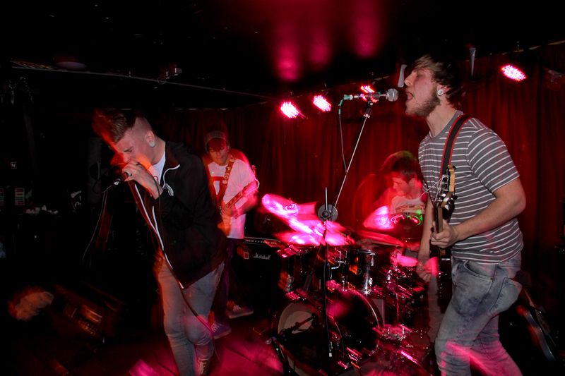 Milestones in Fibber’s on 09_11_2012 by Yan Bourke_03