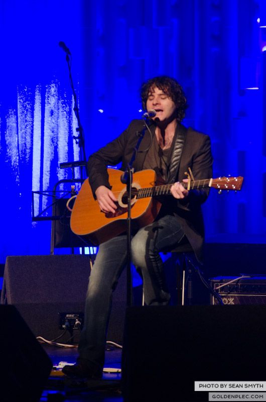 Paddy Casey @ The Olympia by Sean Smyth 15-11-12-2