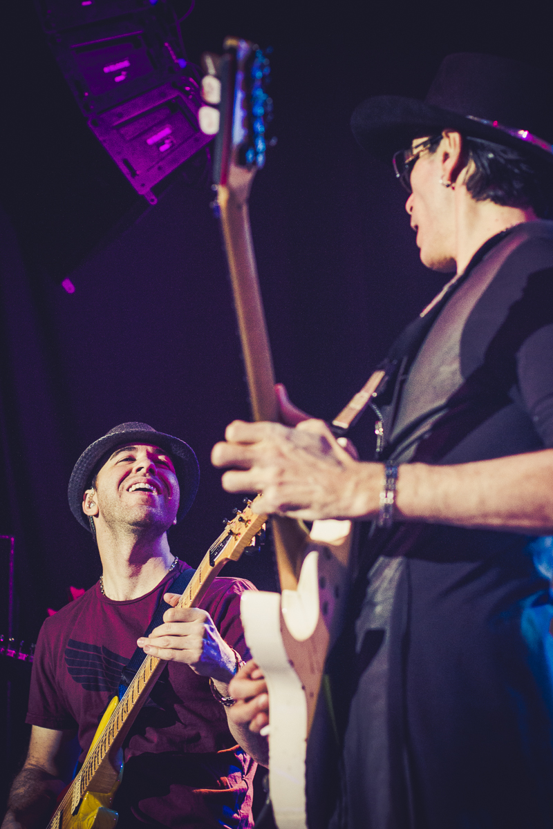 SteveVai-VicarSt-04Dec12-4