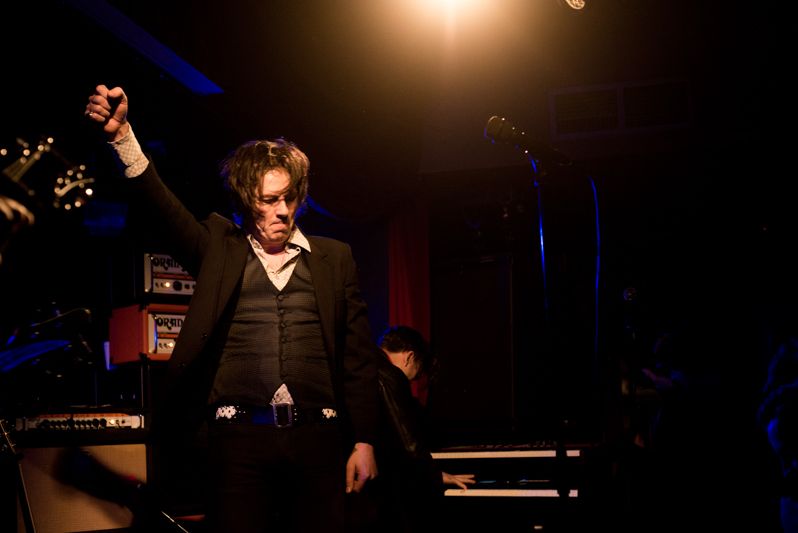 Aisling Finn. Jim Jones Revue. (12 of 12)