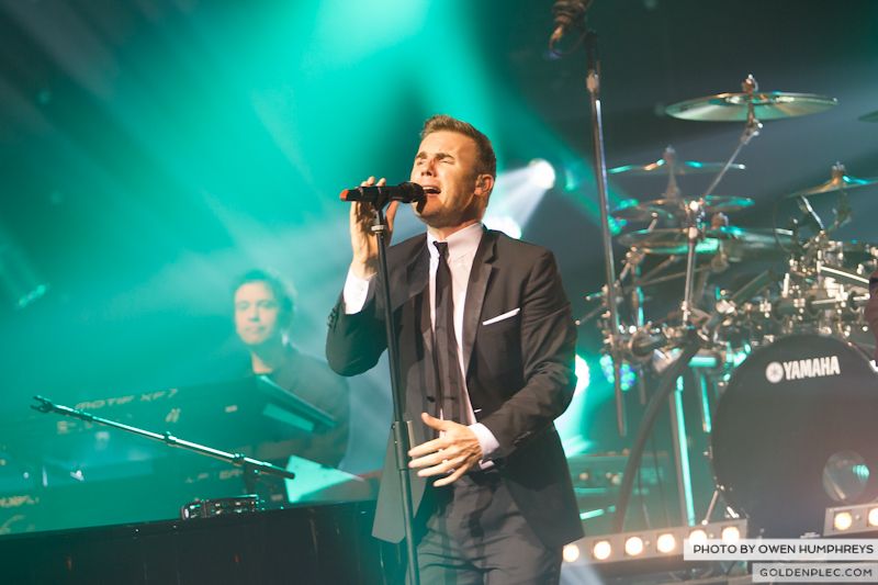 Gary Barlow @ The Olympia on 7-1-13 (2)