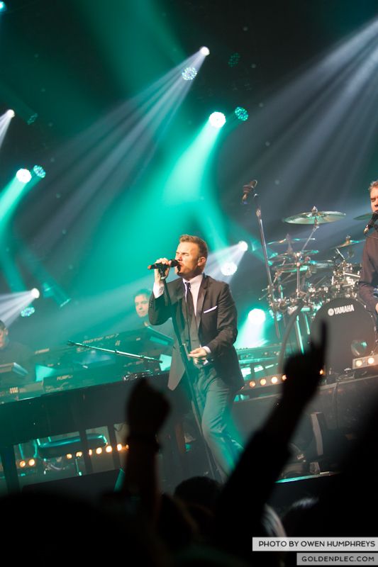 Gary Barlow @ The Olympia on 7-1-13 (6)