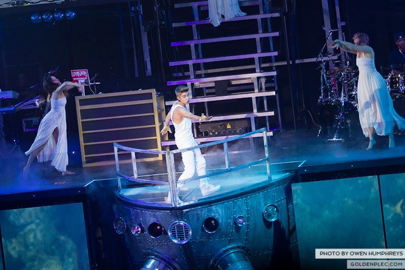 Justin Bieber @ The o2 on 17-2-13 (17)