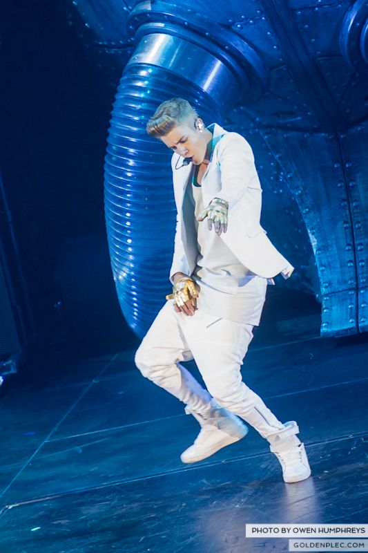 Justin Bieber @ The o2 on 17-2-13 (18)