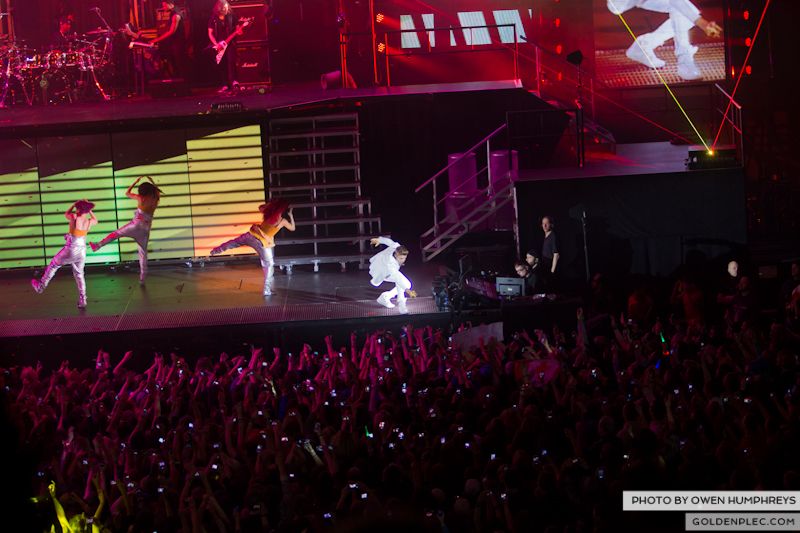 Justin Bieber @ The o2 on 17-2-13 (8)