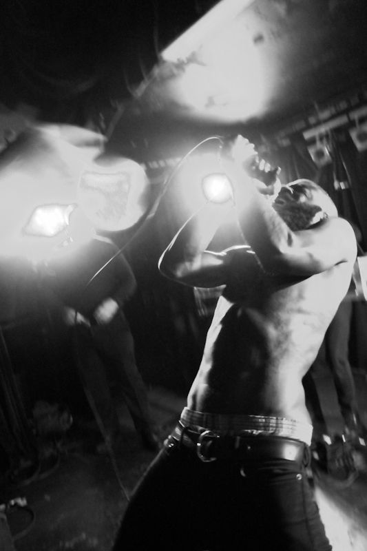 Death Grips in Whelan’s on 29_04_2013 by Yan Bourke_04