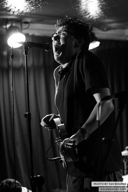 Croupier in Whelan’s on 28062013 by Yan Bourke 04