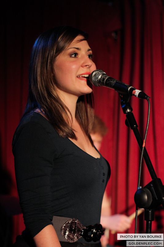 Emma O’Reilly Upstairs in Whelans on 14_06_2013 by Yan Bourke_02
