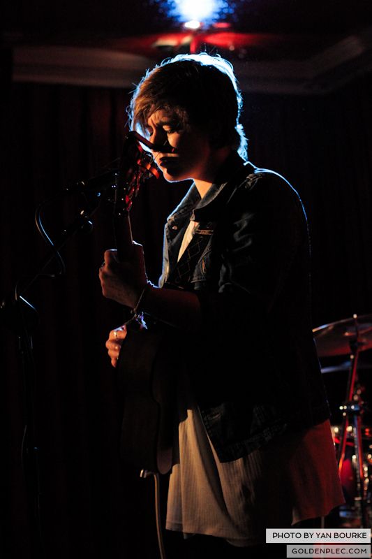 Liza Flume Upstairs in Whelans on 14_06_2013 by Yan Bourke_15