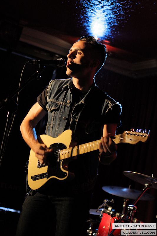 Slim Jim and the Bonebreakers Upstairs in Whelans on 14_06_2013 by Yan Bourke_03