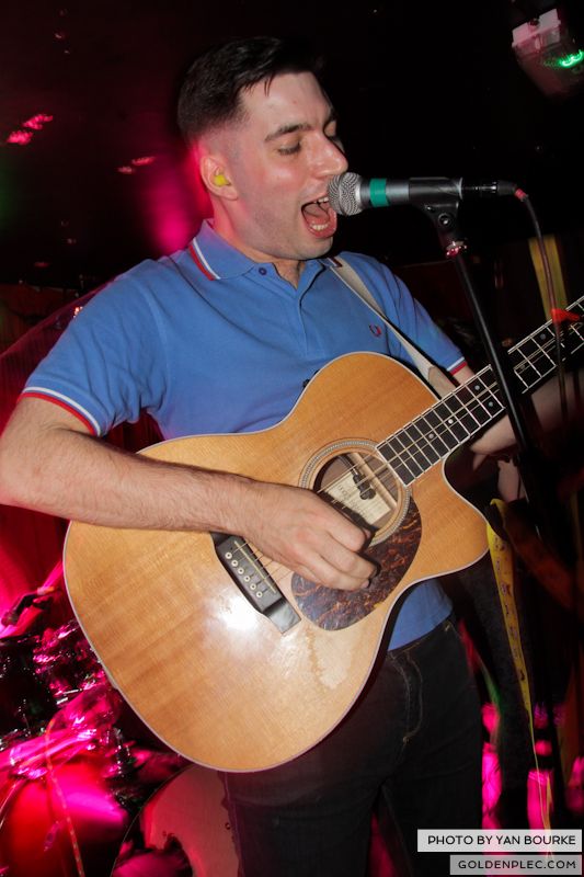 Stu Daly in Fibbers06072013 by Yan Bourke 03