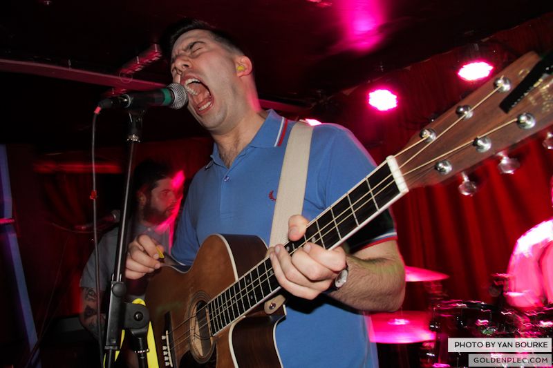 Stu Daly in Fibbers06072013 by Yan Bourke 04