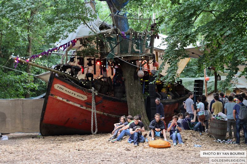 Electric Picnic by Yan Bourke on 30081308