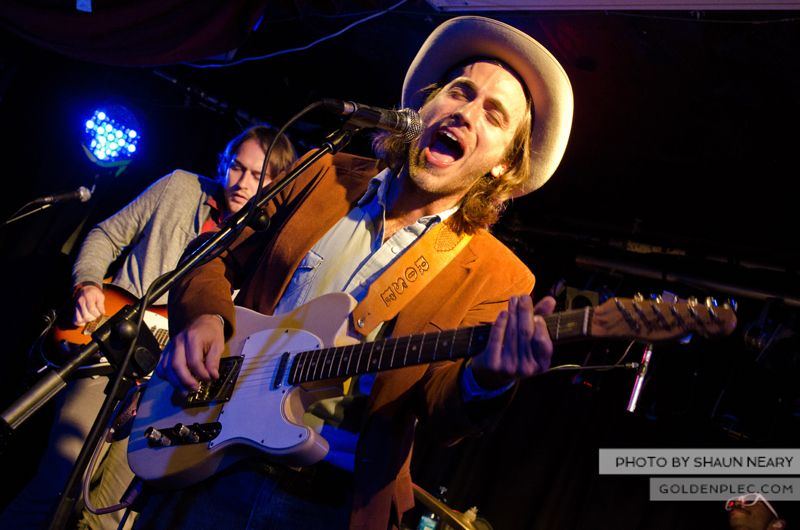 Andrew Combs at Whelans on September 8th 2013-22