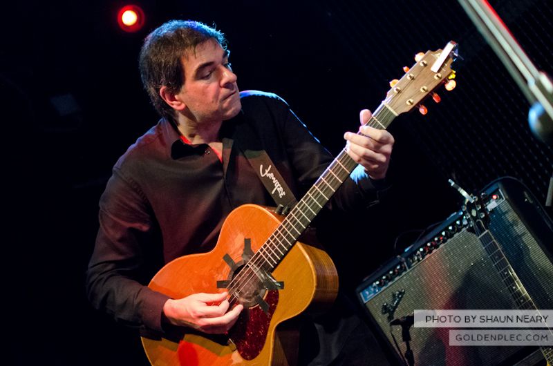Hothouse Flowers at The Village on September 21st 2013-05