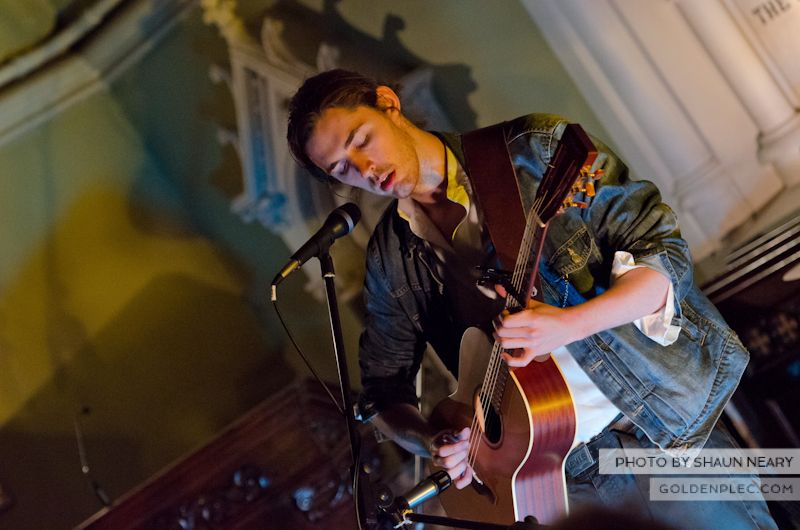Hozier at Unitarian Church on September 10th 2013-03