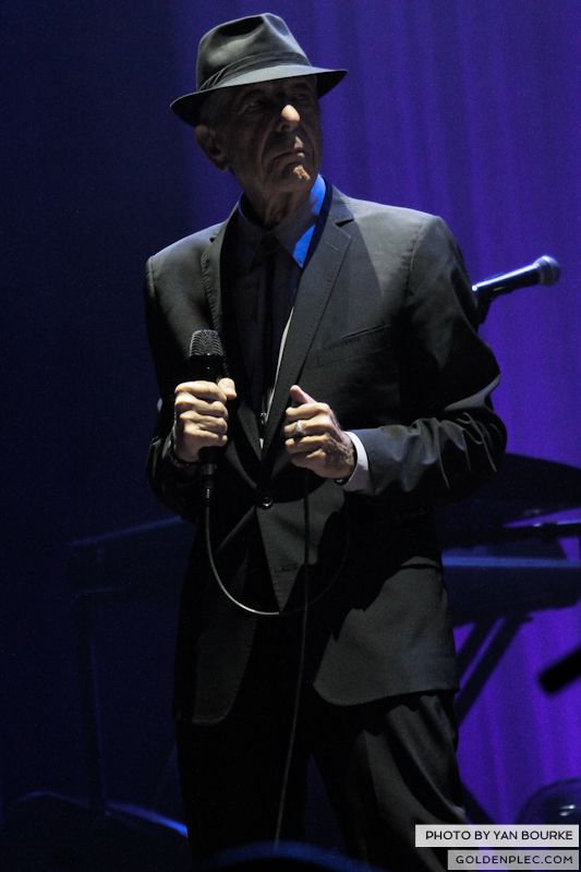 Leonard Cohen In The O2 by Yan Bourke on 110913_15
