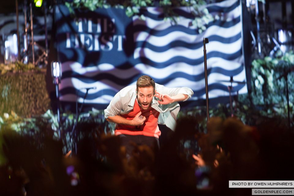 Macklemore & Ryan Lewis @ The O2 on 14-9-13 (8 of 18)