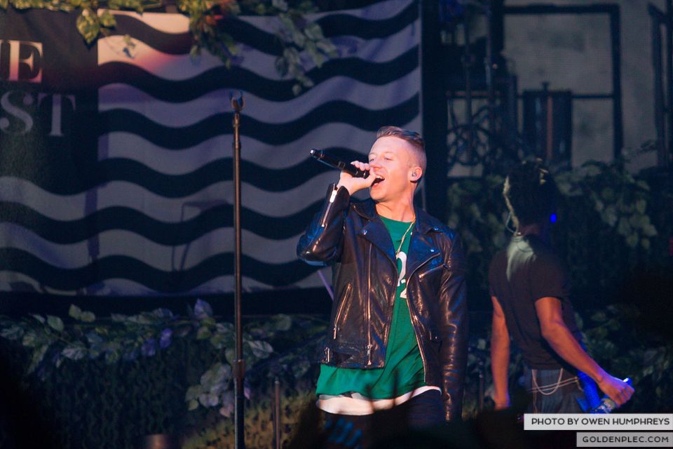 Macklemore & Ryan Lewis @ The O2 on 14-9-13 (9 of 18)