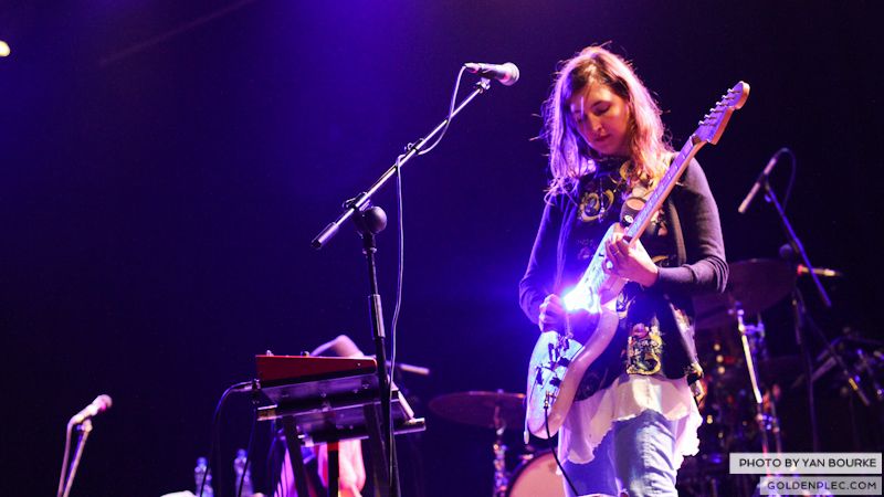 Warpaint at Electric Picnic by Yan Bourke on 010913_04