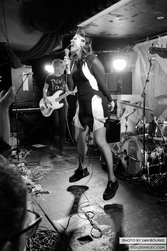 Kate Nash at Whelan’s on 15-10-2013 by Yan Bourke-21