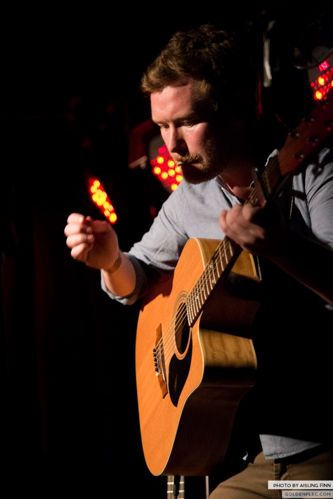 LISA O’NEILL IN WHELANS ON 19.10.2013-1-20