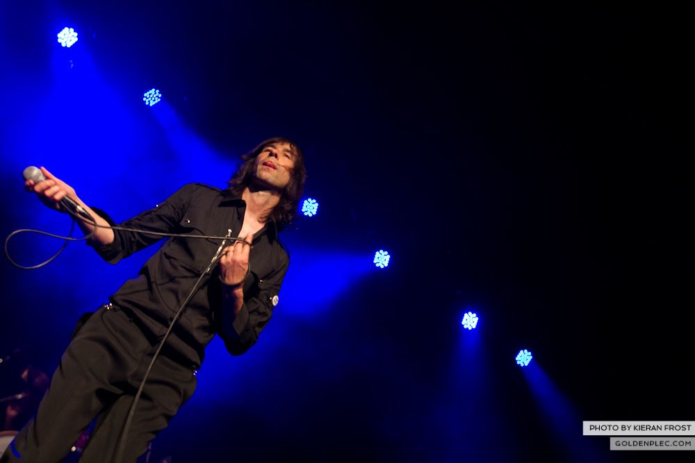 Primal-Scream-at-The-Olympia-Kieran-Frost-11