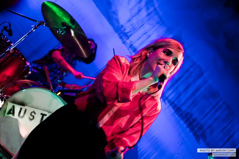 Austra_Button Factory_22-11-13-2112