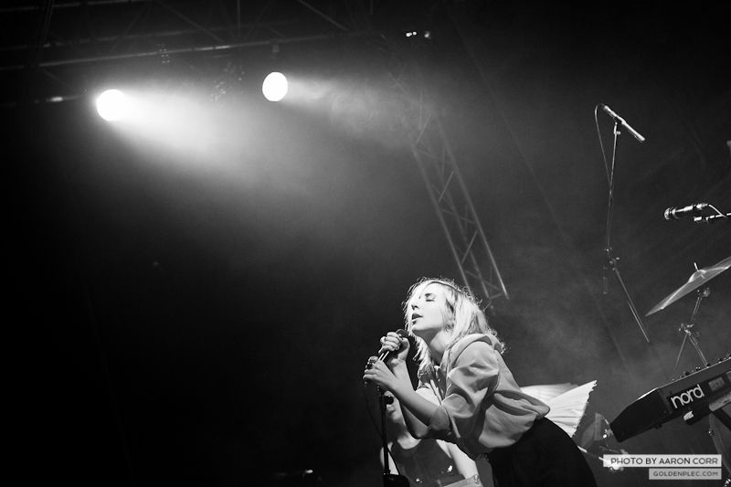 Austra_Button Factory_22-11-13-2144