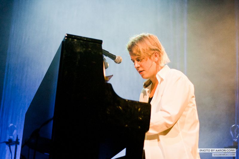 Tom Odell_Olympia_02-11-13-6377