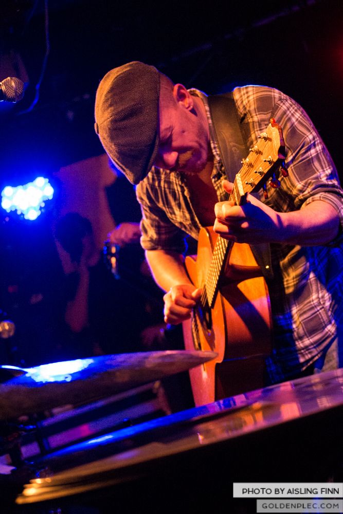 Foy Vance at Whelans on 07-12-13-1-6