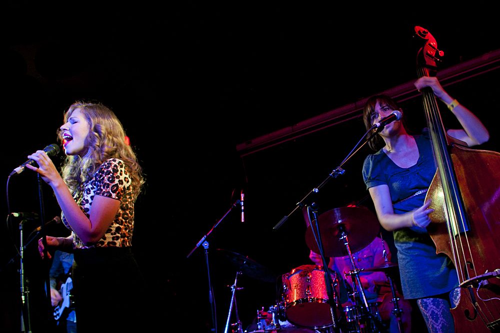Lake Street Dive – The Workmans Club – Abe Tarrush (27)