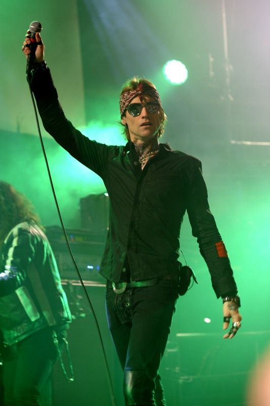 buckcherry 04