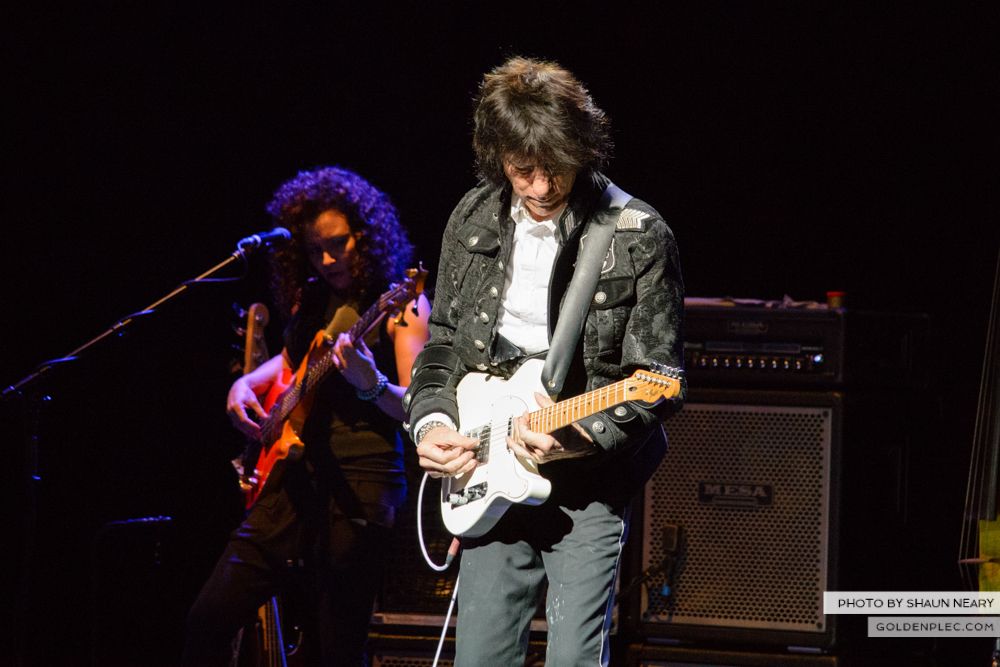 Jeff Beck at The Olympia Theatre, Dublin on May 21st 2014 by Shaun Neary-04