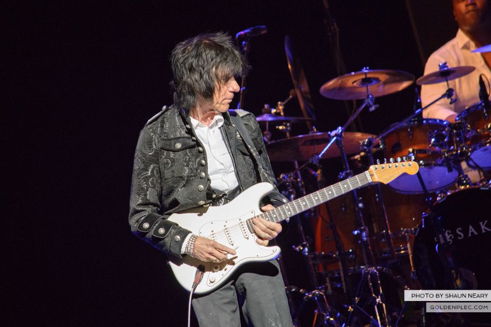 Jeff Beck at The Olympia Theatre, Dublin on May 21st 2014 by Shaun Neary-12