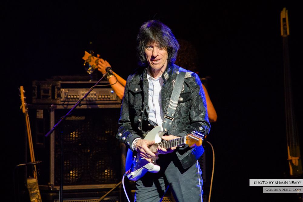 Jeff Beck at The Olympia Theatre, Dublin on May 21st 2014 by Shaun Neary-14