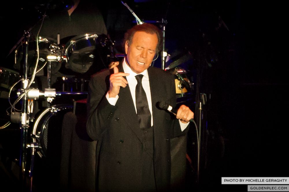 Julio Iglesias at the O2 by Michelle Geraghty-2700
