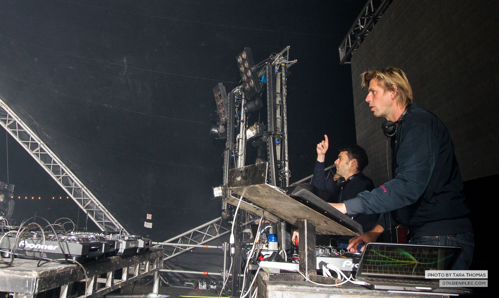 Life Festival- Groove Armada