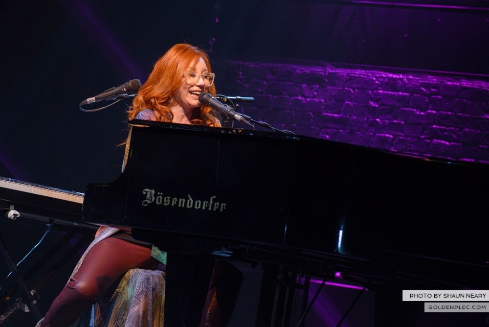Tori Amos at The Olympia Theatre, Dublin on May 7th 2014 by Shaun Neary-10