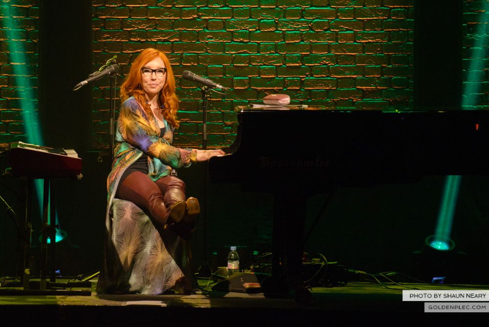Tori Amos at The Olympia Theatre, Dublin on May 7th 2014 by Shaun Neary-11