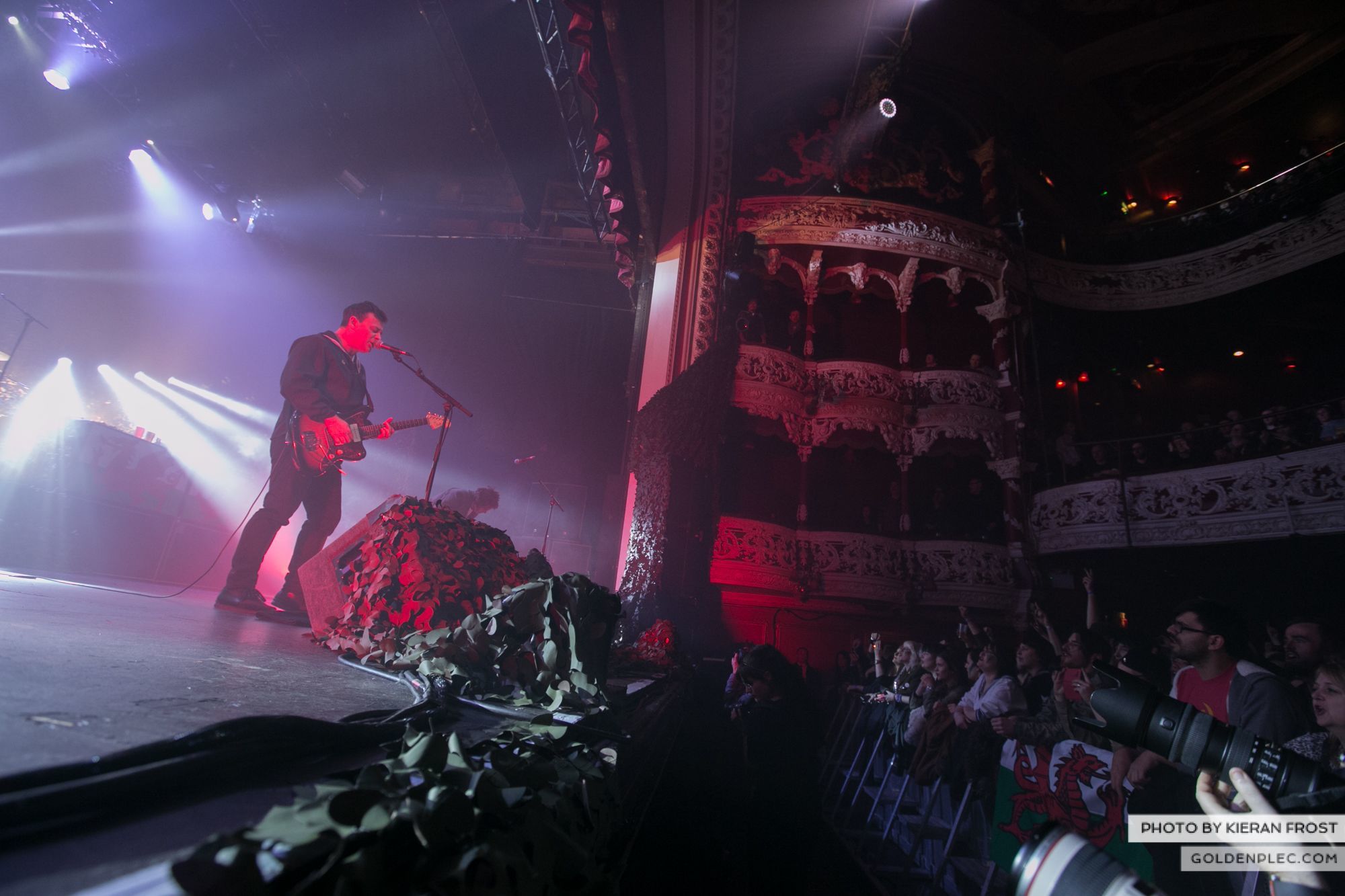 Manic Street Preachers at The Olympia by Kieran Frost