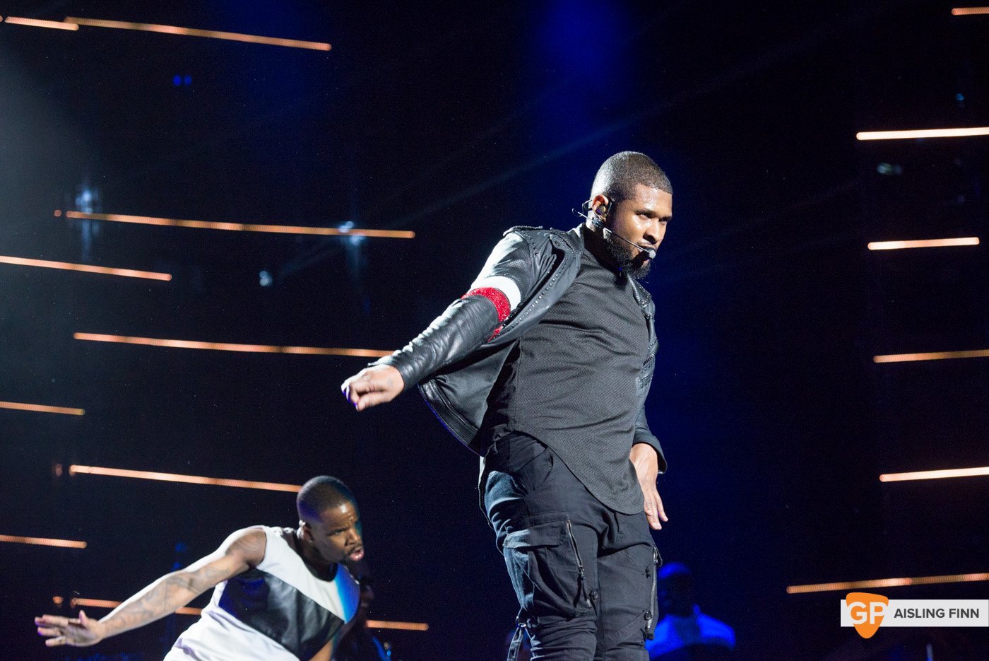 USHER at THE 3 ARENA by AISLING FINN (29)