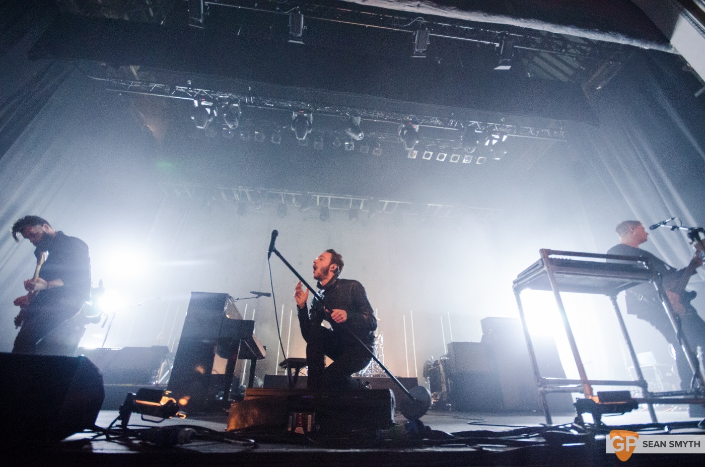 Editors at The Olympia Theatre by Sean Smyth (10-10-15) (11 of 24)